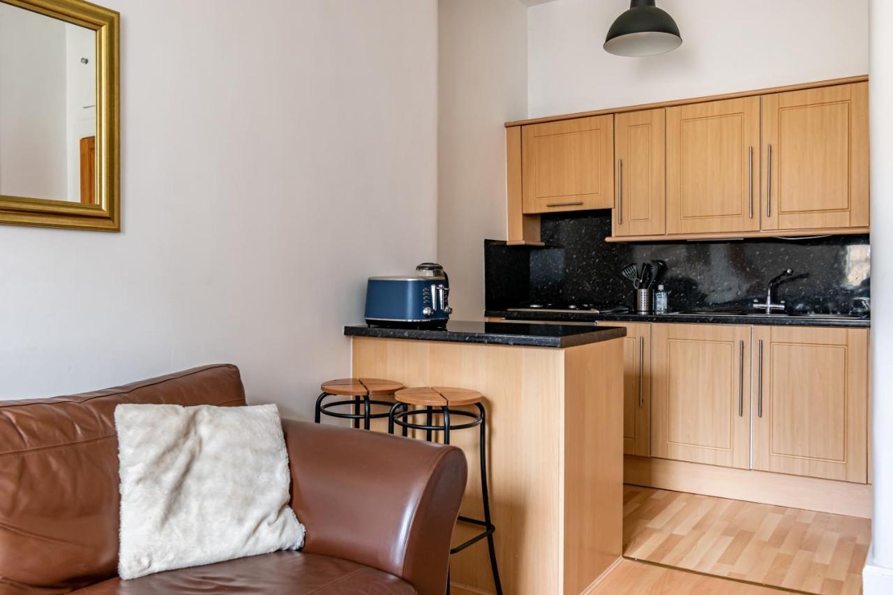 Amazing Apartments - Dalgety St - Near Holyrood Edimburgo Exterior foto